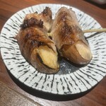 鮮度の極み 魚もつ - りんご豚バラ巻き　328円