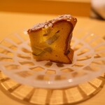 鮨 めい乃 - バナナとココナッツの玉子。完全にデザート♬