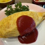 レストラン おりづる - 料理写真:オムライス　880円