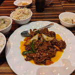 陳家私菜 - 麻辣牛炒め