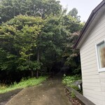 カフェ アトリエ おくむら - 知らなければ絶対に上がっていかないw坂道②