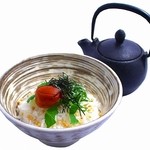 梅干茶泡饭/海苔茶泡饭/鲑鱼茶泡饭 (银鲑鱼) /海带腌菜/各种