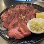 焼肉ホルモン 七厘いちわ - 