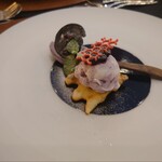 Casual French MOE'T - 