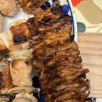 焼鳥の快獣 - 皮アップです。