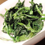 いずみ家 - らーめん中＆ほうれん草　ズームアップ