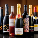 北新地　響香 - 厳選したワイン達もご用意しております