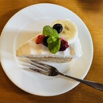 道の駅とみうら 枇杷倶楽部 - こちらのシフォンケーキも美味しいですよ！