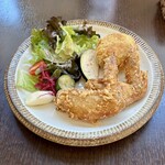 バルバルキッチンアメリ - 週替りランチ：ポテトコロッケ＆国産若鶏手羽先の唐揚(¥800)