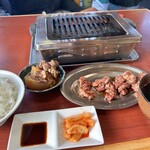 京城苑 - 料理写真:ハラミ定食　ライス大盛