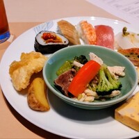 ライブキッチン COOKA - おすしと各国の料理