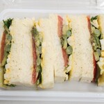 ビゴの店 - 料理写真:アスパラとアボカドサンド