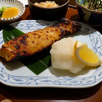伊豆の旬 やんも 丸の内店 - 