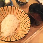 樋口 - 炊き立てご飯＆赤だし