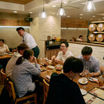 樽ワイン酒場 呑牛呑気 - 