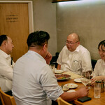 樽ワイン酒場 呑牛呑気 - 