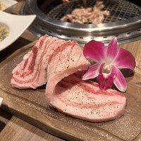 焼肉レストラン ROINS 久茂地国際通り店 - 