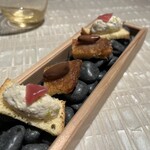 ベージュ アラン・デュカス 東京 - 