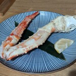 にほんいち水産直営 居酒屋あらた - 活〆本たらばがに足特大一本焼き