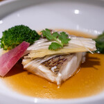 中華ダイニング 一途一心 - 2025.9 真鯛の強火蒸し（80g 1,280円）