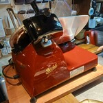 築地 BistroMasa - ベルケルの生ハムスライサー