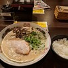 濃厚豚骨ラーメン だるま一家  本庄東店