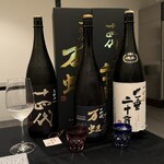 日本料理 TOBIUME - 十四代　
      大極上諸白　酒未来 純米大吟醸
      万虹 大吟醸
      七垂二十貫 純米大吟醸