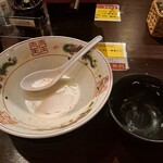 濃厚豚骨ラーメン だるま一家  本庄東店 - 