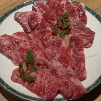 炭火焼肉寅二郎 - 
