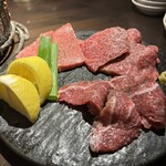 炭火焼肉 焼きしゃぶ にく式 - 