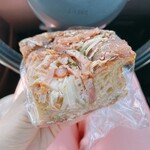 VOLLON - タルトフランベ