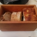 イル ギオットーネ - パン3種