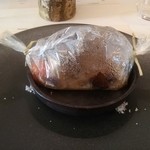 イル ギオットーネ - 本日のお魚(鰆)と色々なキノコのカルタファタ