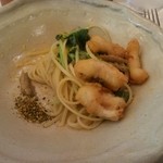 イル ギオットーネ - パックを開けると穴子のフリットが