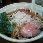 麺や 真登 - 鶏だし醤油ラーメン