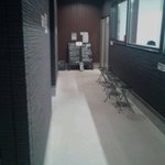 麺や 真登 - 待合スペース