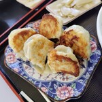 ウェイウェイ餃子 - 