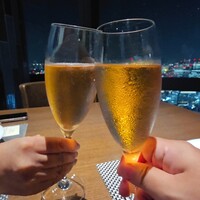 Prime42 steakhouse & sky bar - お迎えスパークリングワイン