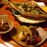 千松しま - optio A30で撮影。つと蒸のおこわ他。