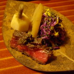 千松しま - optio A30で撮影。鯨肉の山椒醤油づけ。