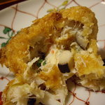 千松しま - optio A30で撮影。毛蟹の甲羅揚げの中身。