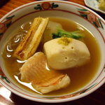 千松しま - optio A30で撮影。焼穴子、吉次の煮物。