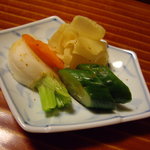 千松しま - optio A30で撮影。香の物。