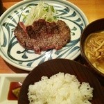 一品屋 - (ランチ)牛焼きとちゃんぽん麺ランチ(並)