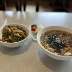 金龍飯店 - 