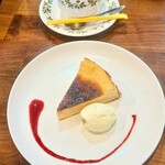 ダードデピノ - 