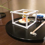 日本料理 幸庵 - ススキをあしらった先付