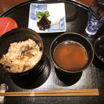 日本料理 幸庵 - まいたけご飯とあさりの味噌汁　香の物