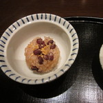 日本料理 幸庵 - お凌ぎは「お祝い」ということでお赤飯