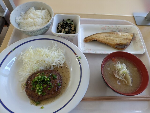 岩手大学生協 中央食堂（上盛岡）- 学生食堂の魅力とレビュー